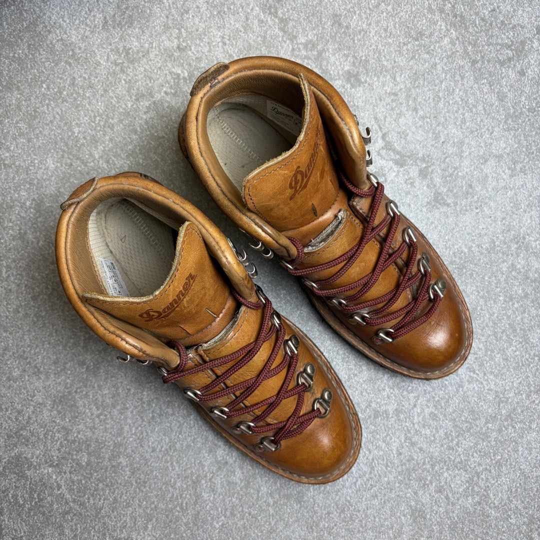 Danner Brown Leather Hiking Boots Vibram Sole (Category: Boots) located in Cagayan de Oro. Submitted by taramattsa45690 (Listing ID 1451597875, Image 2). Description: - Classic Danner hiking boots - Durable brown leather construction - Sturdy Vibram sole for excellent traction - Lace-up style with metal eyelets and speed hooks - Built for durability and adventure - Shows minor signs of wear consistent with use.