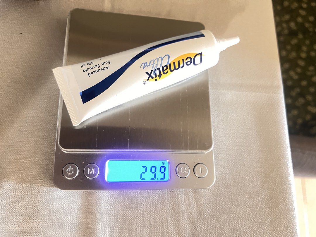 Dermatix Ultra Advanced Scar Formula Gel (30g) (Category: Body Care) located in Taiping. Submitted by drjac916611189 (Listing ID 1451568719, Image 1). Description: Selling an authentic Dermatix Ultra Advanced Scar Formula gel in the largest 30g size. Formulated with advanced CPX silicone technology and Vitamin C ester to flatten, soften, and lighten surgical, C-section, burn, or injury scars. Size: 30g (opened) Weight Verified: 29.9g net weight o