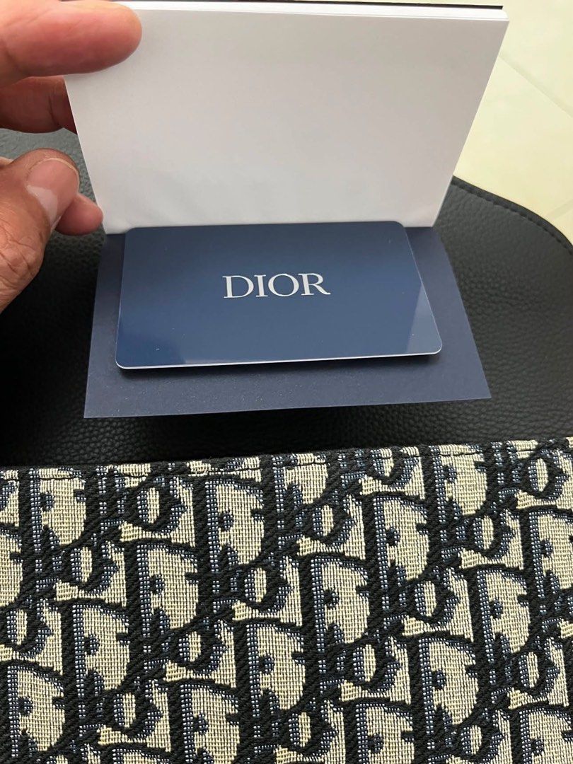 Dior Oblique Saddle Messenger Pouch Bag (Category: Luxury Bags & Wallets) located in Munoz. Submitted by dong4tti (Listing ID 1451555158, Image 3). Description: For sale Dior Oblique Saddle Messenger Pouch, crafted from beige and black jacquard canvas with grained calfskin leather detailing. Authentic Complete with COA Brandnew 95,000 php ETA 7-10days Dubai release DM ME FOR MORE INFO.