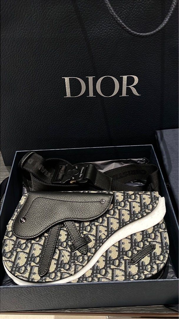 Dior Oblique Saddle Messenger Pouch Bag (Category: Luxury Bags & Wallets) located in Munoz. Submitted by dong4tti (Listing ID 1451555158, Image 1). Description: For sale Dior Oblique Saddle Messenger Pouch, crafted from beige and black jacquard canvas with grained calfskin leather detailing. Authentic Complete with COA Brandnew 95,000 php ETA 7-10days Dubai release DM ME FOR MORE INFO.
