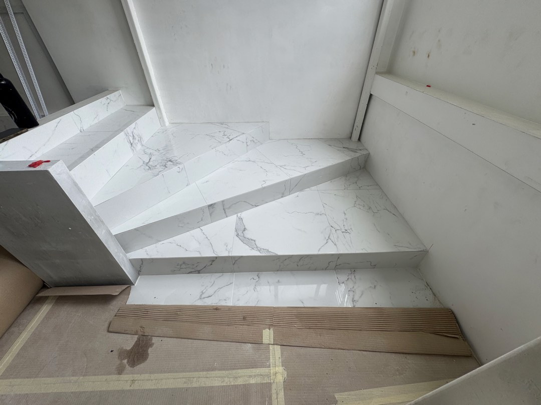 (Category: ) located in . Submitted by direct-tiler (Listing ID 220425234, Image 1). Description: .