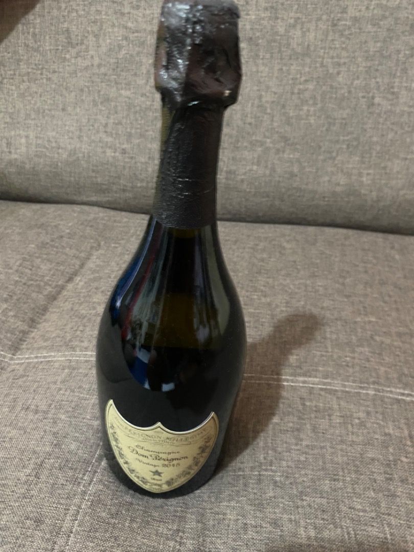 Dom Perignon (Category: Beverages) located in Caloocan City. Submitted by rey_ann22 (Listing ID 1451525973, Image 2). Description: 🍾 Dom Pérignon Vintage 2015 🇫🇷 Imported from France 📦 750mL 🔒 Factory Sealed 🥂 Authentic Premium Champagne 🎁 Perfect for gifting, celebrations, or collectors ✅ Excellent condition ✅ Ready for pickup/shipping 16,000 can negotiate if interested..