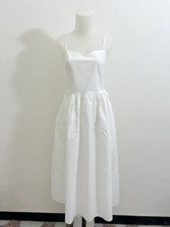 (Kategori: ) berada di . Dikirim oleh mabaka_studio (ID iklan 1451586512, Gambar 1). Deskripsi: .