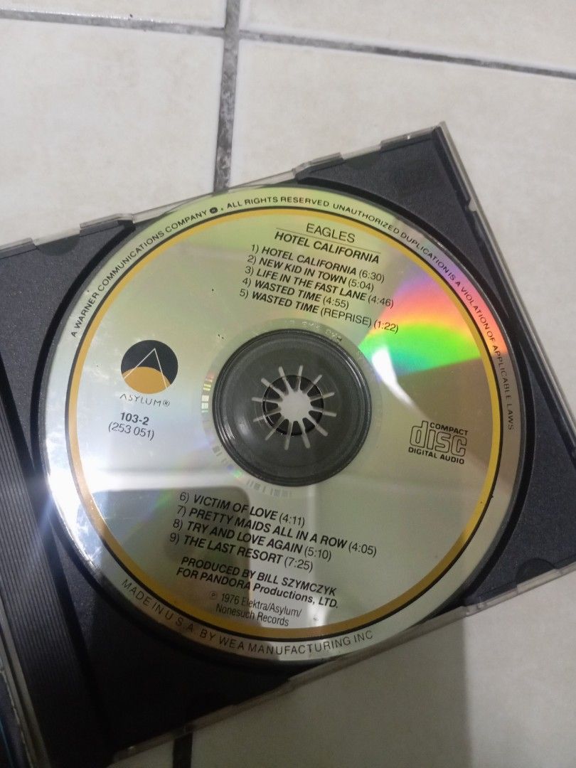 Eagle (Category: CDs & DVDs) located in Sitiawan. Submitted by icheong.575 (Listing ID 1451629688, Image 3). Description: CD price not include courier fees. shipping fee can cumulative with other CD >0.5kg .. West Malaysia RM 10. East Malaysia RM 16..