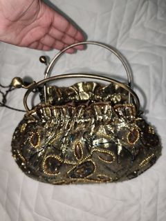 (Category: ) located in . Submitted by st4wberry.finds (Listing ID 1451625425, Image 1). Description: .