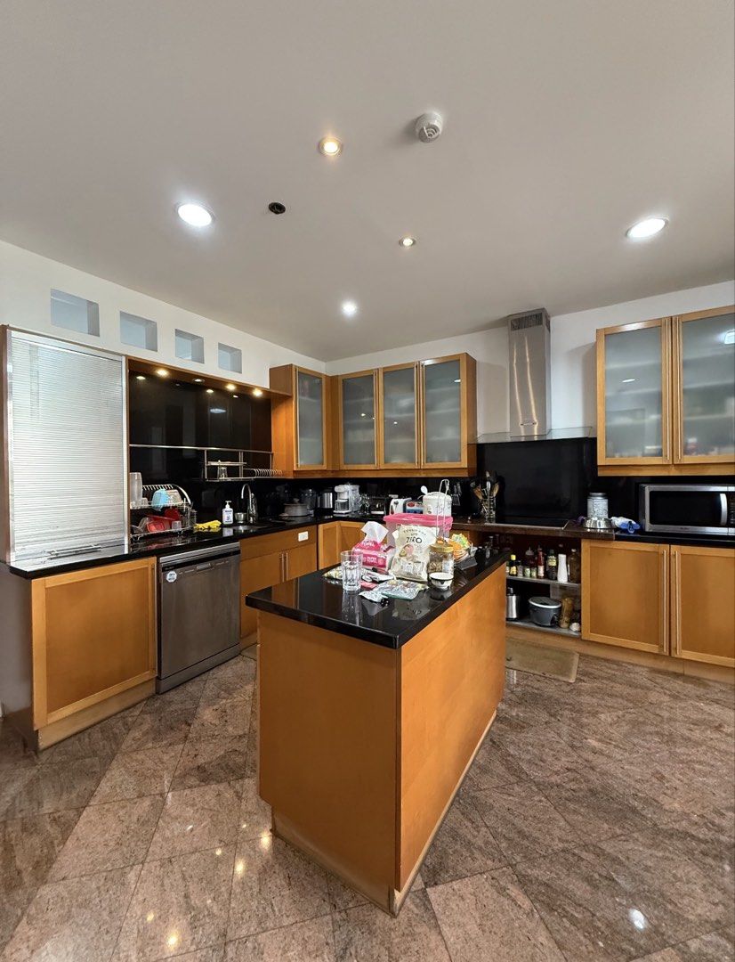 For Sale Low-Floor Essensa. BGC (Category: Apartments & Condos) located in Makati City. Submitted by donangelob (Listing ID 1451591609, Image 3). Description: PLEASE READ *No Brokers* *Direct Buyers Only* For Sale Low-Floor Essensa East Forbes (Lawton Tower) BGC, Taguig 3 Bedroom 3 Toilet & Bath 3 Car Garage Semi-Furnished Tenanted 2029 Embassy Tenants (Annual payment) Rental Income #July2026 *Direct Buyers Only* *Direct Buyers Only* *Direct Buye