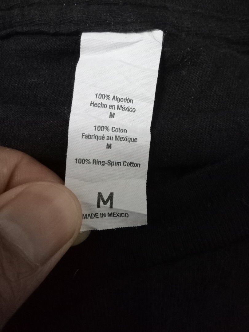 Band Gorillaz (Category: Tshirts & Polo Shirts) located in Mersing. Submitted by bundle_gigs (Listing ID 1451697693, Image 3). Description: BISMILLAH FOR SALE GORILLAZ SIZE M PIT 19.5 LABUH 27 RM60 DFOD .
