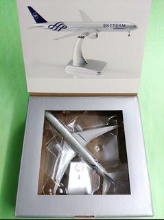 （分類：）位於 。 由 hongkonghobbyshop 提交（商品編號 1451679424，圖片 1）。簡介： 。