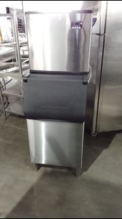 (Category: ) located in . Submitted by greenxrental (Listing ID 1451552551, Image 1). Description: .