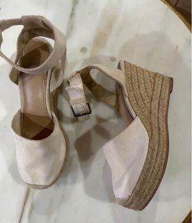 (Category: ) located in . Submitted by shopnkeep (Listing ID 1451522737, Image 1). Description: .