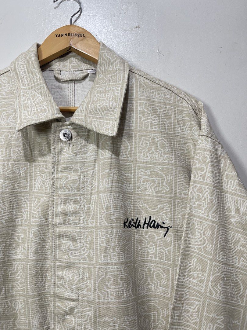 H&M x Keith Haring Workwear Jacket (M) (Category: Coats, Jackets and Outerwear) located in Davao. Submitted by yannrussel00 (Listing ID 1451529422, Image 3). Description: Size: Medium fits up to XL Dimes: W24in x L31.5in Sleeve: 21in Condition 10/10 Color Beige No issue ₱750 + SF Note: Item is available unless marked as sold. We will not entertain unreasonable offers. Thank you. 📍Location: Davao City. Shipping via J&T Express. ⚡️ Pay now, ship n