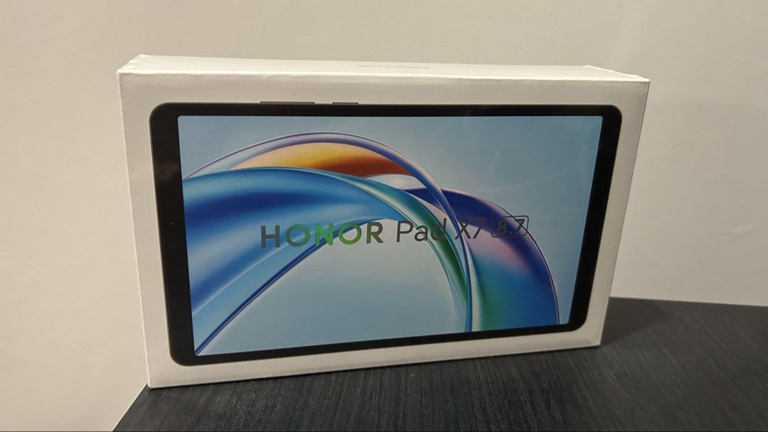 Honor (Category: Android) located in Singapore. Submitted by simonlkl (Listing ID 1451632821, Image 2). Description: No receipt. Got as a gift - HONOR Pad X7 - Color: Gray - Memory: 4GB RAM - Storage: 64GB - Model: JNS-W09 - Manufacturer: Honor Device Co., Ltd..