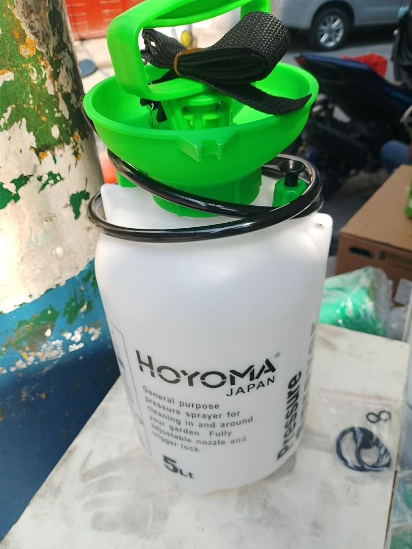hoyoma Pressure Sprayer (Category: Everything Else Others) located in Manila. Submitted by 09171479278_elsie. (Listing ID 1451602647, Image 2). Description: Spec: 5 ltrs.