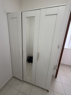(Category: ) located in . Submitted by a.goodseller (Listing ID 1451545147, Image 1). Description: .