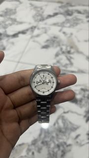 (Category: ) located in . Submitted by yumzstore2 (Listing ID 1451678805, Image 1). Description: .