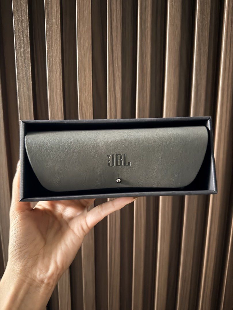 JBL soundgear frame (Category: Headphones & Headsets) located in Manila. Submitted by amarahchloe (Listing ID 1451585732, Image 2). Description: Opened but never used.