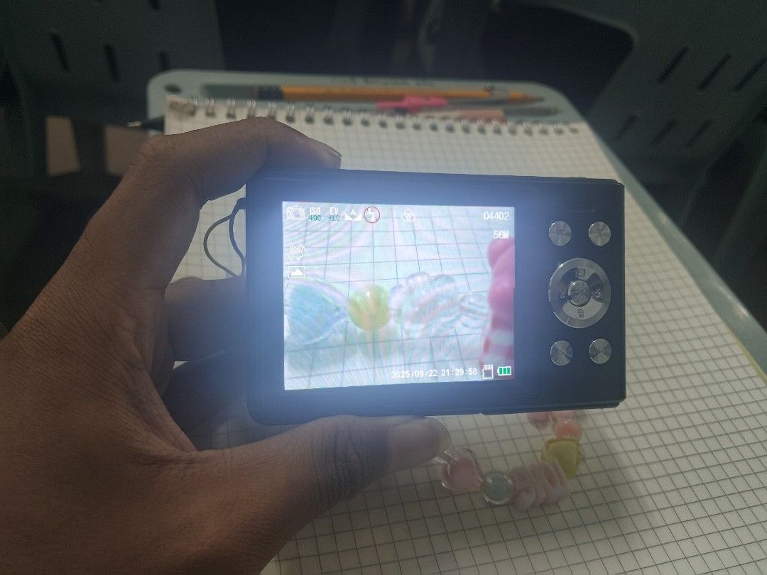 Kitbeez KC-2 (Category: Cameras) located in Mamburao. Submitted by wilbert.anastacio29 (Listing ID 1451695366, Image 2). Description: 📸 FOR SALE: Kitbeez KC-2 Digital Camera •✅ No issues – fully working •🔋 Battery included •💾 Memory card reader included Perfect for beginners, casual photography, or Y2K aesthetic photos. 📩 Message me if you're interested or have any questions!.
