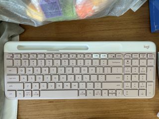 （分類：）位於 。 由 crltf 提交（商品編號 1451333767，圖片 1）。簡介： 。