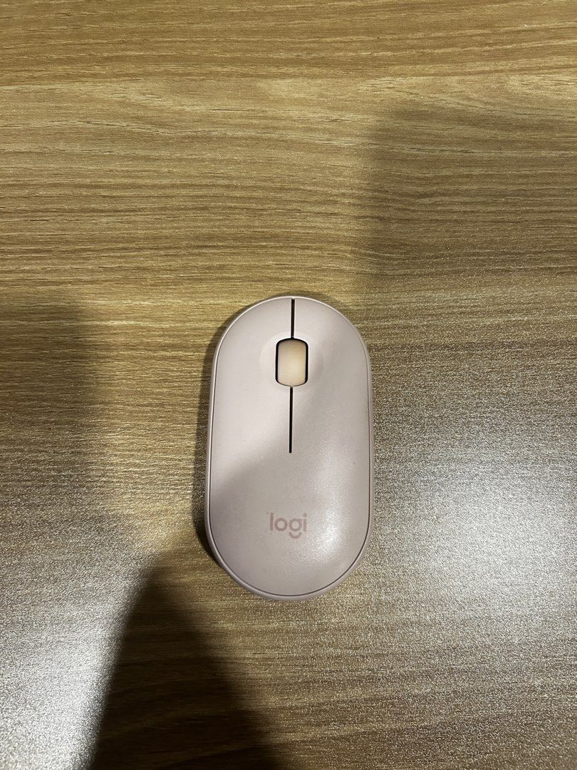 Logitech Pebble M350 Wireless Mouse - Pink (Category: Mouse & Mousepads) located in Quezon City. Submitted by co0lfinds (Listing ID 1451683800, Image 1). Description: - well used but not abused - not defects only a little dirty which can be easily cleaned - bought for P1500 - no box.