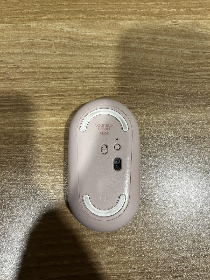 Logitech Pebble M350 Wireless Mouse - Pink (Category: Mouse & Mousepads) located in Quezon City. Submitted by co0lfinds (Listing ID 1451683800, Image 2). Description: - well used but not abused - not defects only a little dirty which can be easily cleaned - bought for P1500 - no box.