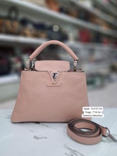 (Category: ) located in . Submitted by handbag_leather_bundle (Listing ID 1451615994, Image 1). Description: .