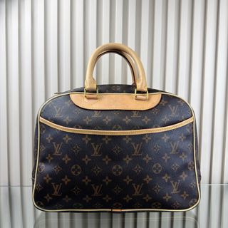 (Category: ) located in . Submitted by trendapparelph (Listing ID 1451591270, Image 1). Description: .