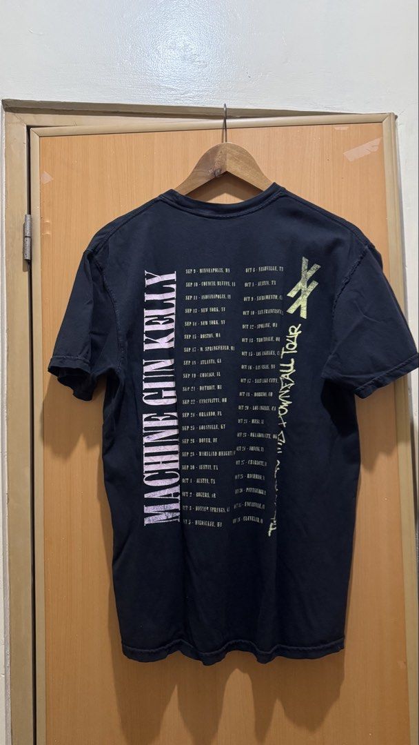 Machine Gun Kelly downfall tour (Category: Tshirts & Polo Shirts ) located in Makati City. Submitted by renkill (Listing ID 1451654735, Image 2). Description: 20x28 Crack print Very good condition .