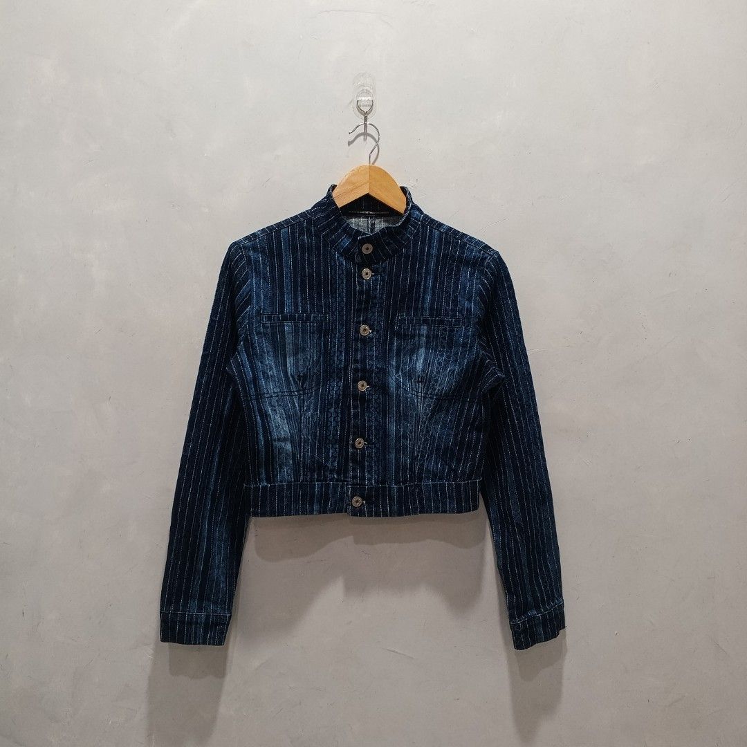 Marithe Francois Girbaud Striped Cropped Denim Jacket (Category: Coats, Jackets and Outerwear) located in Malasiqui. Submitted by drie_findss (Listing ID 1451599135, Image 1). Description: Vintage Marithé + François Girbaud Denim Jacket (Authentic) ‎_______________________ ‎Size: 29 on tag ‎(Measured by Inches) ‎Width: 17.5 ‎Length: 18 ‎Shoulder: 15 ‎Sleeve: 24 ‎Condition: EXCELLENT ‎Color Rate: 10/10 ‎Issue: None ‎_______________________ ‎ ‎Colo