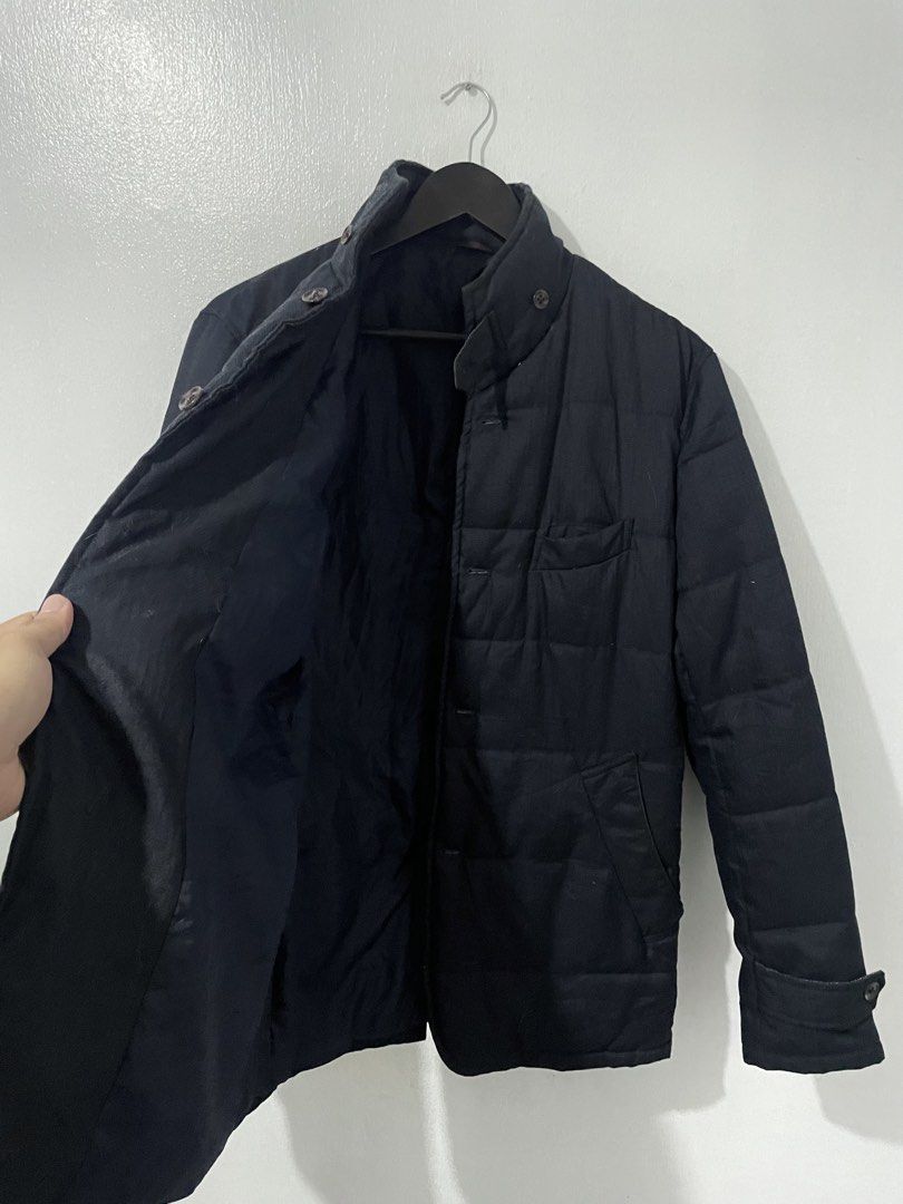 Men's Melrose Medium blue puffer winter jacket mens (Category: Coats, Jackets and Outerwear) located in Quezon City. Submitted by johnofmanila (Listing ID 1451665908, Image 3). Description: Dimes 19wx27L Best fit medium Mens melrose Blue puffer Condition Excellent! Item storage code b20.