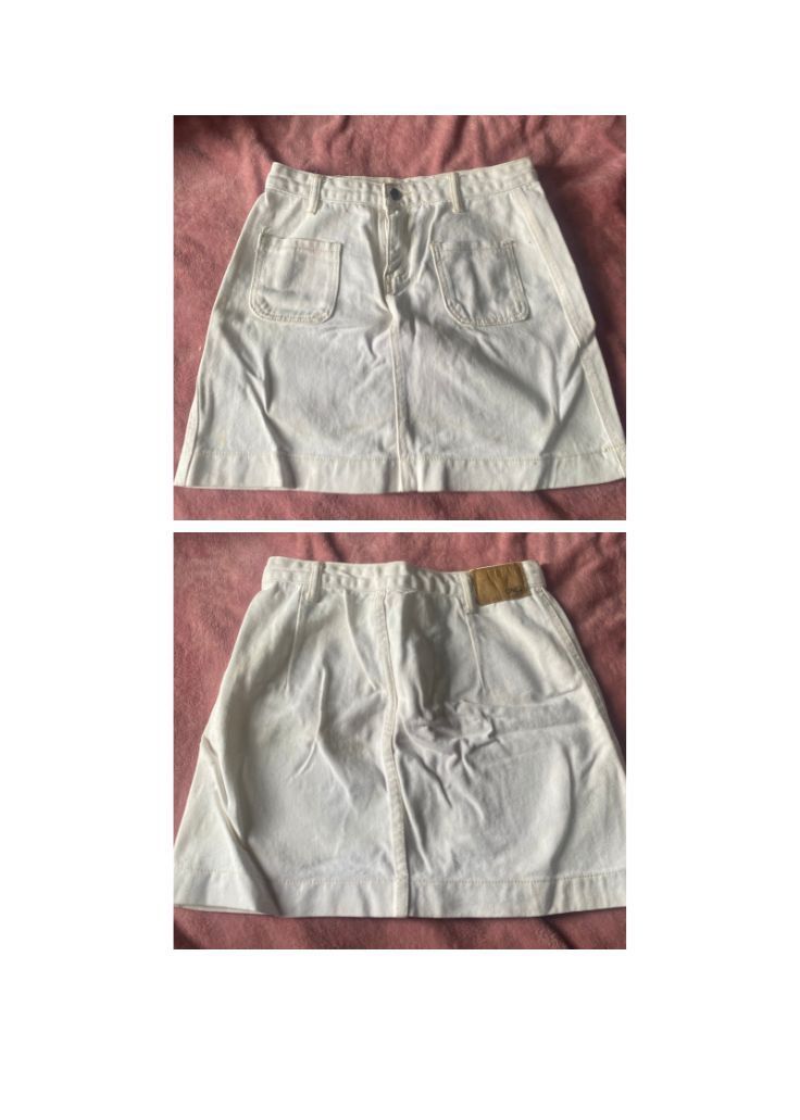 mini skirt set (Category: Skirts) located in Manila. Submitted by wellovedbysa (Listing ID 1451559030, Image 2). Description: - got both in thailand - will fit s-m - size 27-28.
