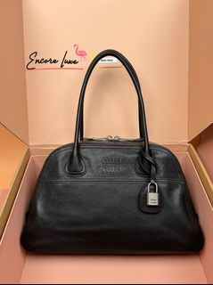 （分類：）位於 。 由 encore_luxe 提交（商品編號 1451579037，圖片 1）。簡介： 。