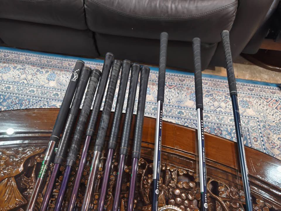 Mizuno Tour Big Golf Set (Category: Golf) located in Paranaque City. Submitted by chips24 (Listing ID 1451540207, Image 3). Description: For Sale Mizuno Set ° Mizuno Tour Big R flex graphite shaft irons °Onesider 3&5 woods °Mizuno Tzoid Driver °Mizuno Bag inlcuded for only 13.8K pick up Bf Paranaque free shipping within MM..