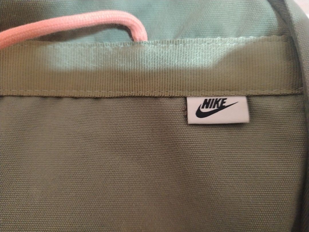 NIKE Backpack (Category: Backpacks) located in Abucay. Submitted by zai_1313 (Listing ID 1451635277, Image 2). Description: -Nike Tanjun Backpack - COD/COP LBC.