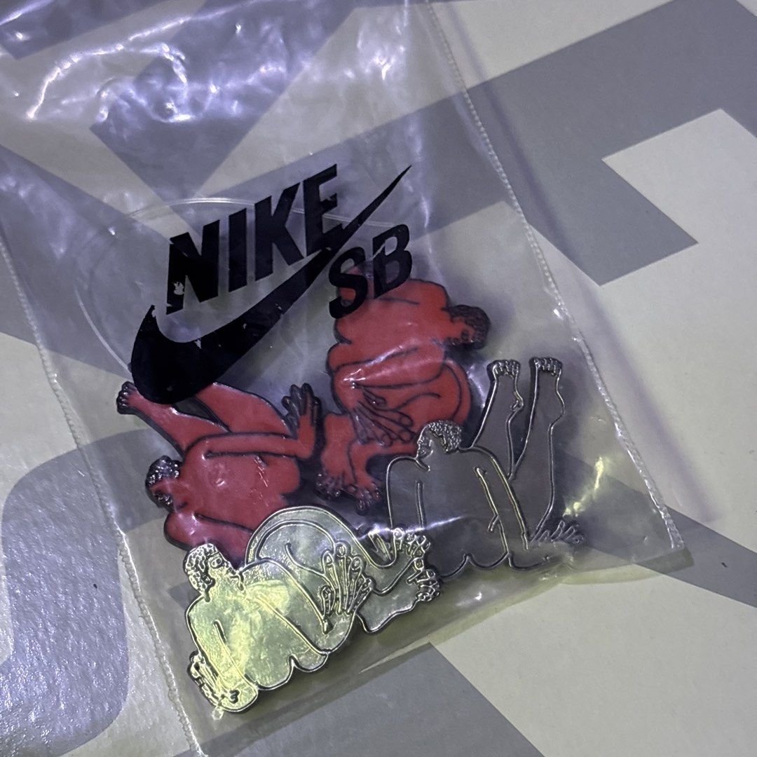 Nike SB Dunk Low x There Skateboards (Category: Sneakers) located in Bulacan. Submitted by zdref_ (Listing ID 1451553396, Image 3). Description: DECLUTTER/TRADE (10-10-5 ONLY) Nike SB Dunk Low x There Skateboards BRANDNEW (TRIED ON) 9.5 | Box, Papers, 2 Lace Lock (Silver, and Orange), and 5 Extra Set of Shoelaces ₱5,500 rfs/trade:too small Meet-up, Lalamove, J&T, or LBC.
