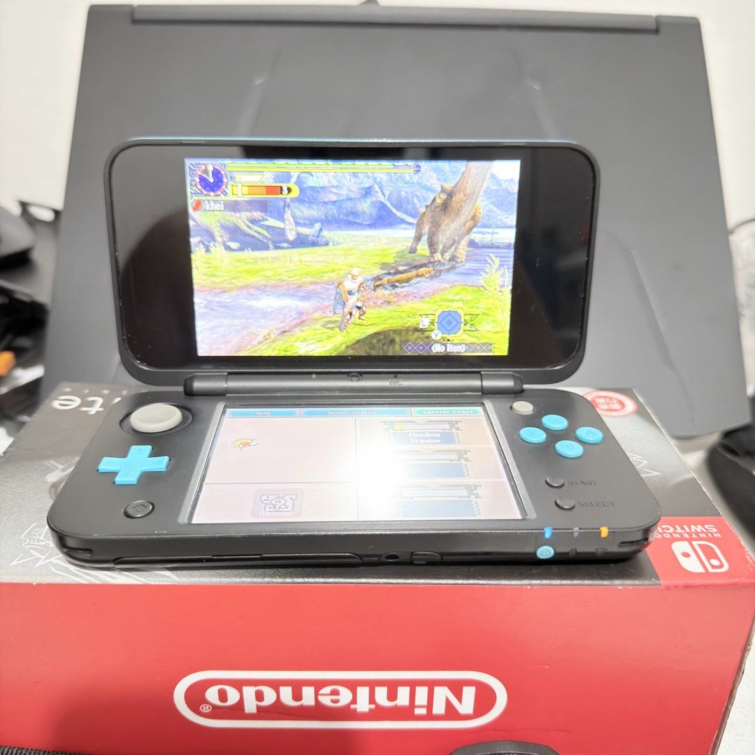 Nintendo 2ds XL 64gb cfw (Category: Nintendo) located in Valenzuela. Submitted by gearpandaph (Listing ID 1451698385, Image 1). Description: Nintendo 2DS XL 64gb JB CFW Unit and charger only. Working properly no issue aside sa cosmetics Check to sawa Open for swap nintendo switch Valenzuela.
