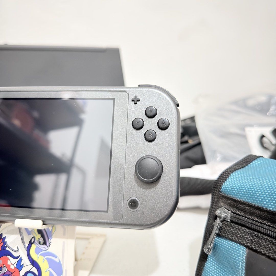 Nintendo Switch Lite Palkia Dialga Edition (Category: Nintendo) located in Valenzuela. Submitted by gearpandaph (Listing ID 1451698466, Image 3). Description: Nintendo Switch Lite Palkia Dialga Edition Complete with box and insert Original charger Cosmetics 9/10 Some fades Crisp buttons Tempered glass installed Valenzuela.