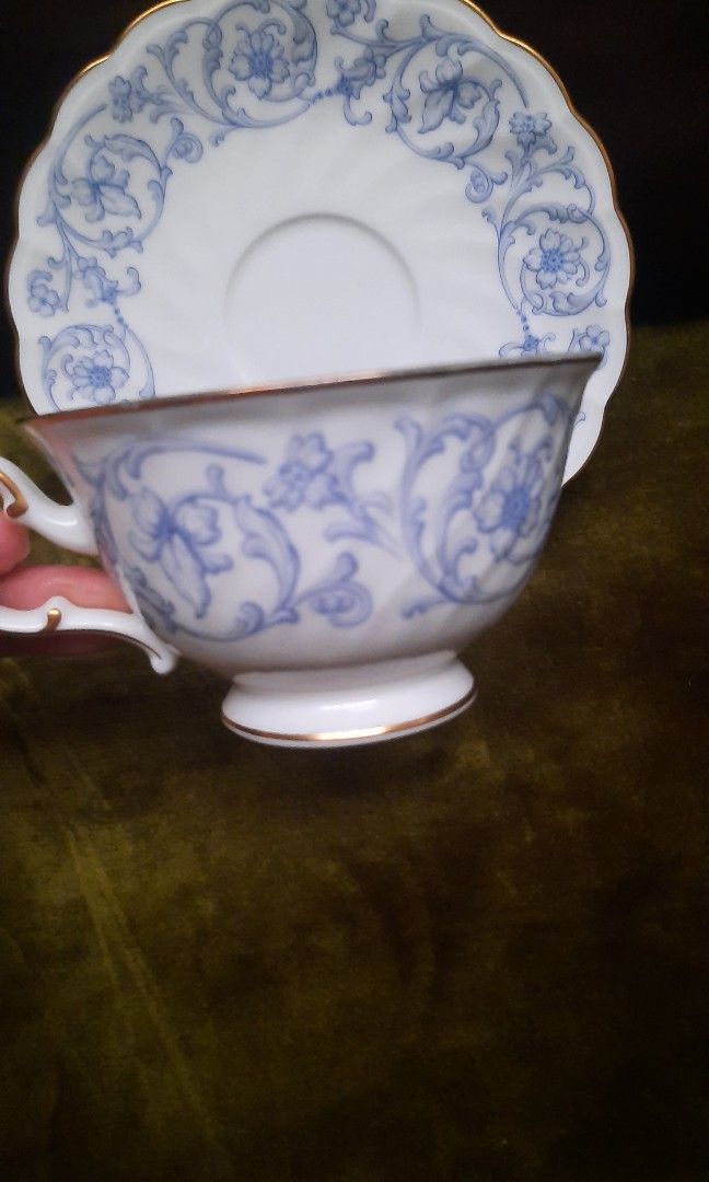 Noritake studio collection cup 3.8x2 saucer 6" (Category: Coffee & Tea Tableware) located in Manila. Submitted by luckycharm_215 (Listing ID 1451610927, Image 3). Description: used good.
