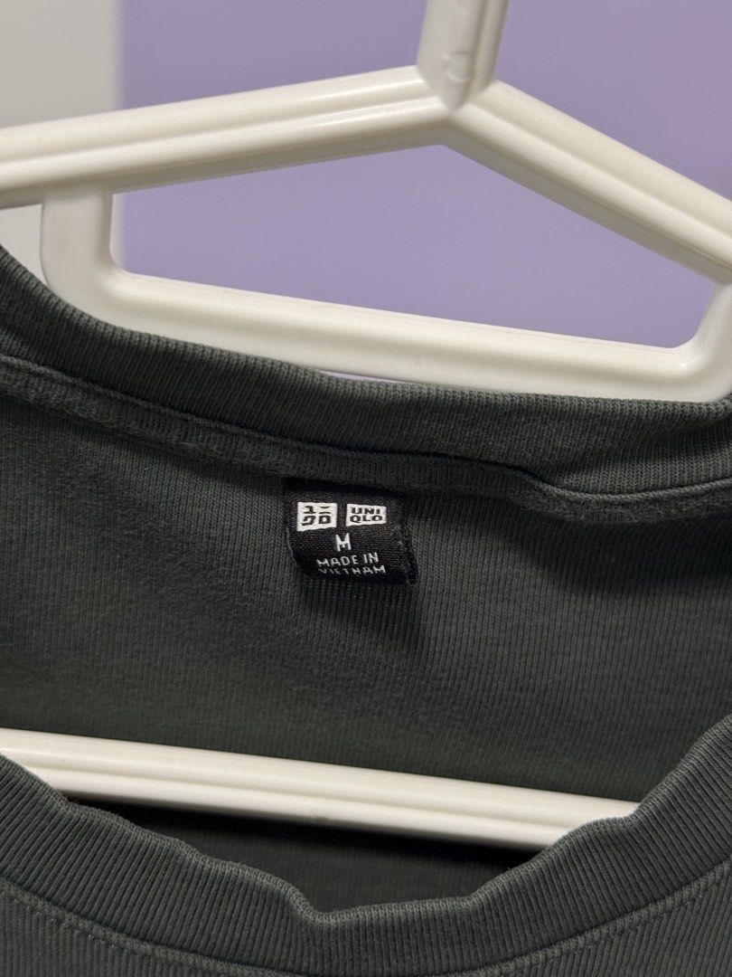 [Original] Uniqlo Mini T Shirt - Size M (Category: Shirts) located in Manila. Submitted by ruthbeer_ (Listing ID 1451662465, Image 2). Description: .