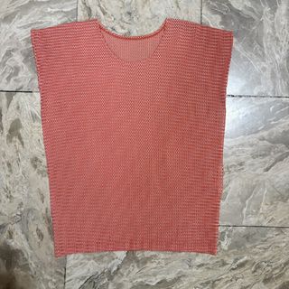 (Category: ) located in . Submitted by hell.thrift (Listing ID 1451591935, Image 1). Description: .