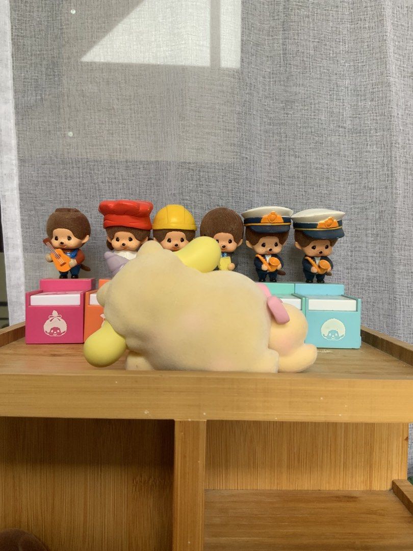Pompompurin blind box figure (Category: Designer & Blind Box Toys) located in Quezon City. Submitted by tripletales (Listing ID 1451635122, Image 2). Description: -monchis not included! - no box! .