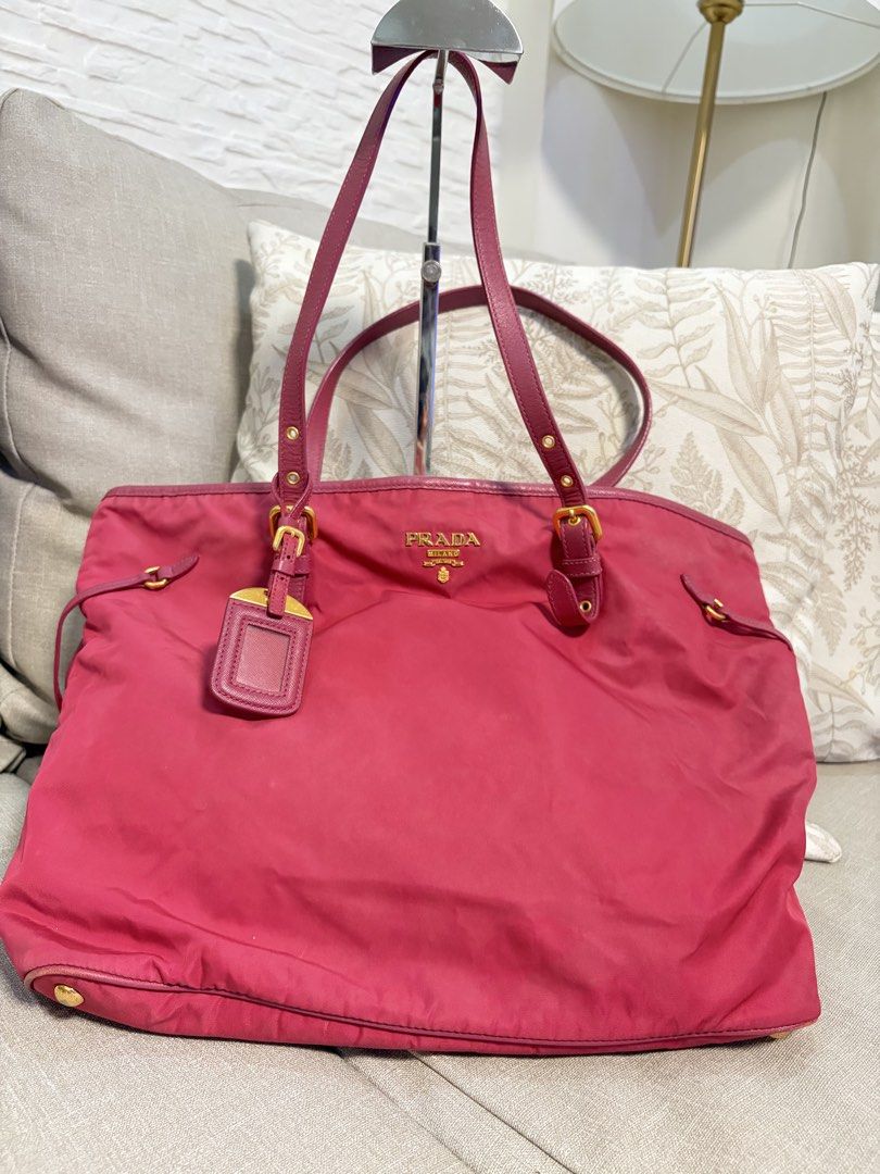Prada nylon tote (Category: Luxury Bags & Wallets) located in Las Pinas. Submitted by lovedmnl (Listing ID 1451632221, Image 2). Description: .