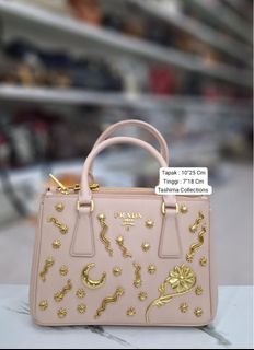 (Category: ) located in . Submitted by handbag_leather_bundle (Listing ID 1451622920, Image 1). Description: .