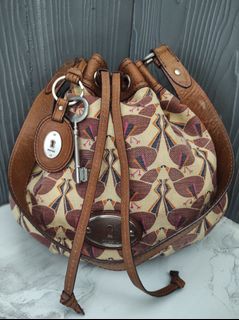 (Kategori: ) berada di . Dikirim oleh laura_saja (ID iklan 1451550448, Gambar 1). Deskripsi: .