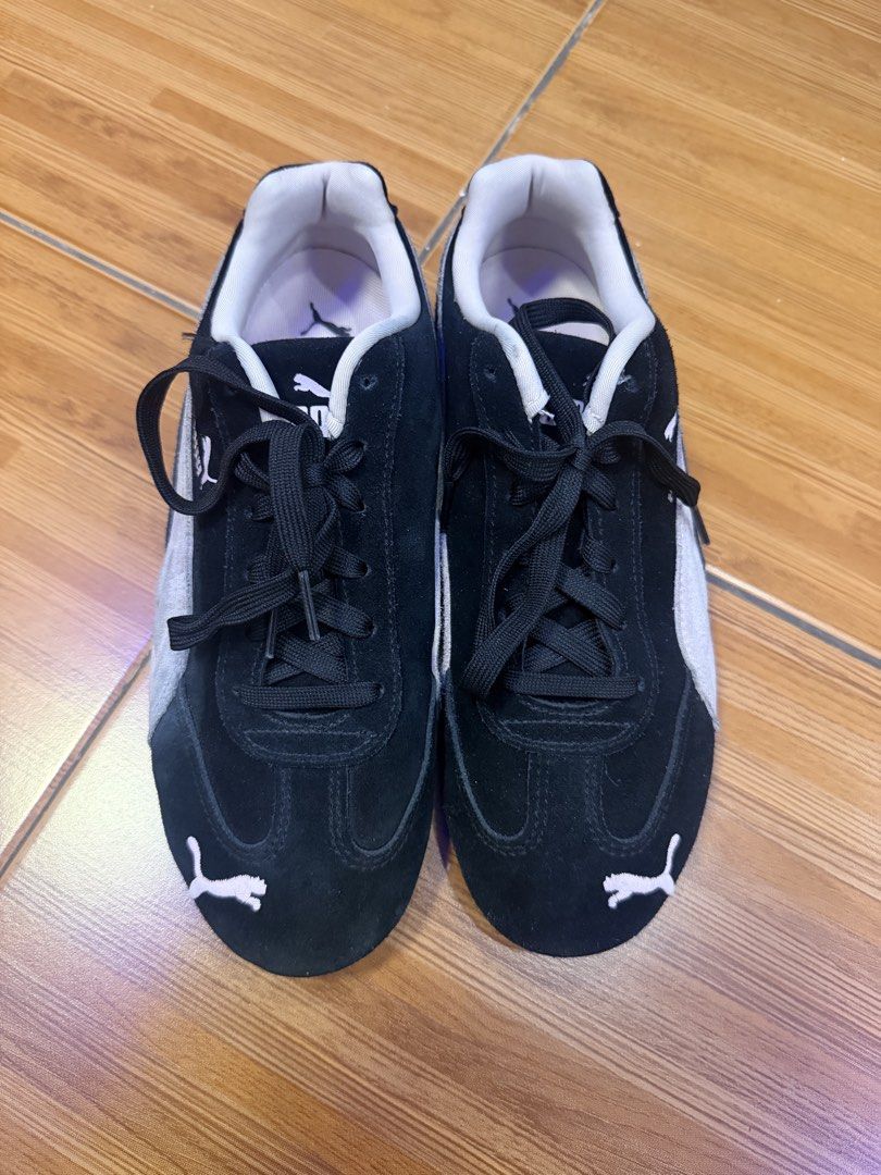 Puma Speedcat - BlackPink (Negotiable) (Category: Sneakers) located in Manila. Submitted by chloe03.306 (Listing ID 1451652495, Image 3). Description: Puma Speedcat - BlackPink Variant Inclusions: - Orig Box - Pair - Free Suede Eraser - Free Cleaning Brush Has signs of use in the sides but can clean up using suede eraser.