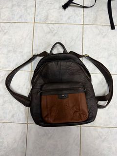 (Category: ) located in . Submitted by apaiazfar1989 (Listing ID 1451611076, Image 1). Description: .