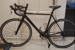 (Category: ) located in . Submitted by prelovedsport888 (Listing ID 1451534704, Image 1). Description: .
