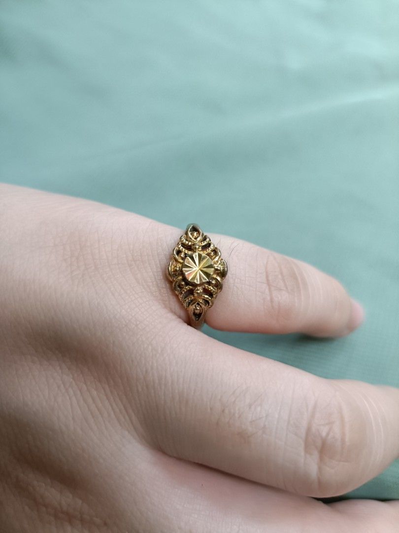 Round feligree ring (Category: Rings) located in Manila. Submitted by sheryhan1993 (Listing ID 1451586298, Image 2). Description: Selling as is, from Japan surplus. Buy at your own risk..