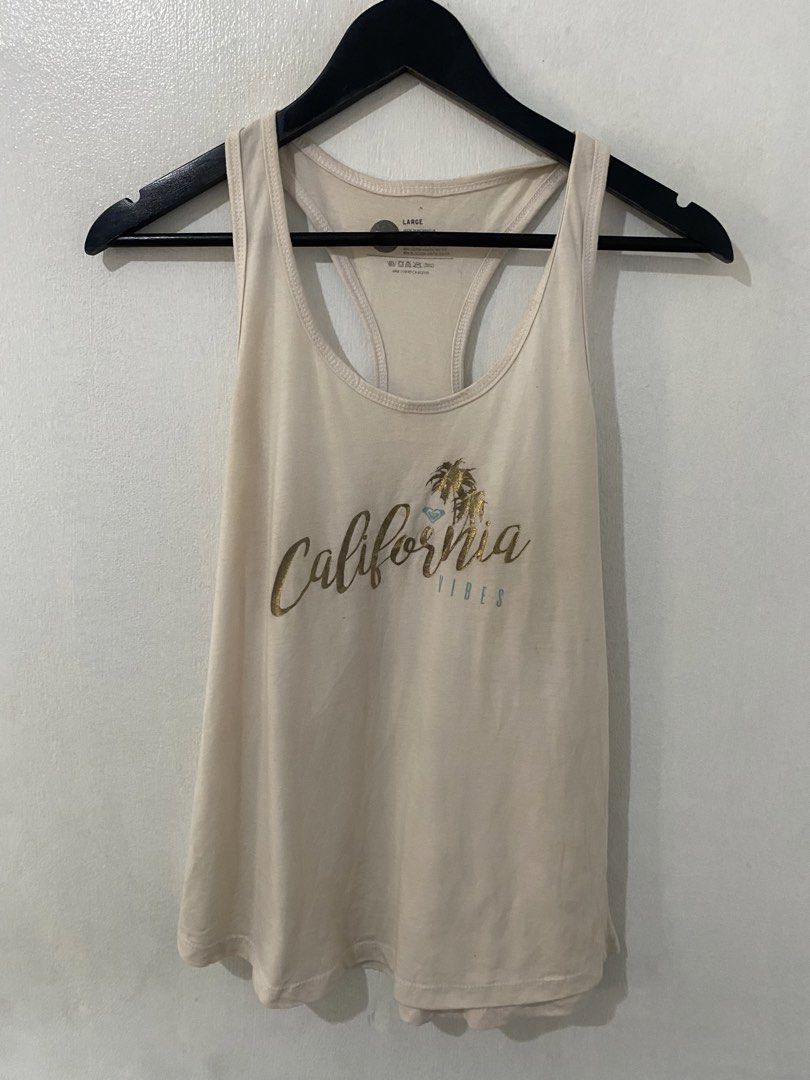 Roxy large light pink sando tank top tops sleeveless (Category: Sleeveless) located in Quezon City. Submitted by manilablacksheep (Listing ID 1451565611, Image 1). Description: Dimes 19wx27L Condition excellent Item storage code b48.