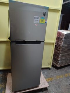 (Category: ) located in . Submitted by furnituregoods81887394 (Listing ID 1451609733, Image 1). Description: .