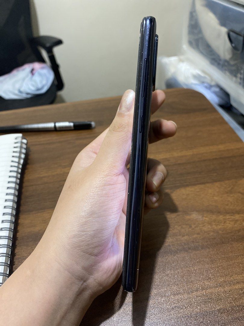 Samsung Galaxy A71 (Category: Samsung) located in Manila. Submitted by nicolezald25729 (Listing ID 1451568093, Image 3). Description: 📱 FOR SALE: Samsung Galaxy A71 — ✨ Samsung Galaxy A71 | 128GB | Dual SIM 📌 Condition/Issue: • Tempered glass is cracked and needs replacement. • There is one tiny crack at the top of the screen, but it does not affect the phone’s performance or functionality. • Please see photos for the actual condition. •Unli re
